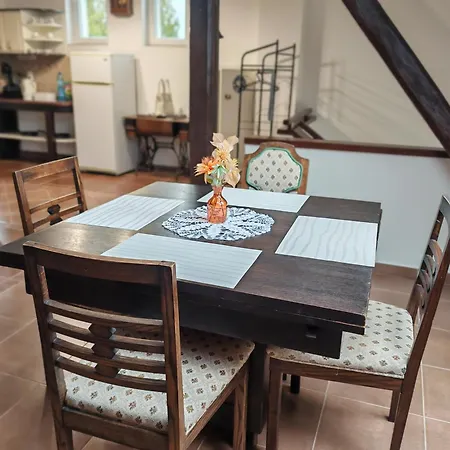 Coraline Apartment